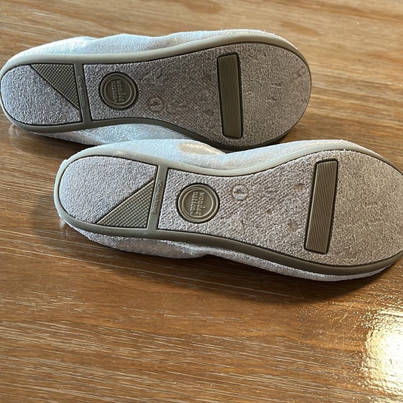 Wonder Nation Girls Flats Size 4 - Picture 3 of 6